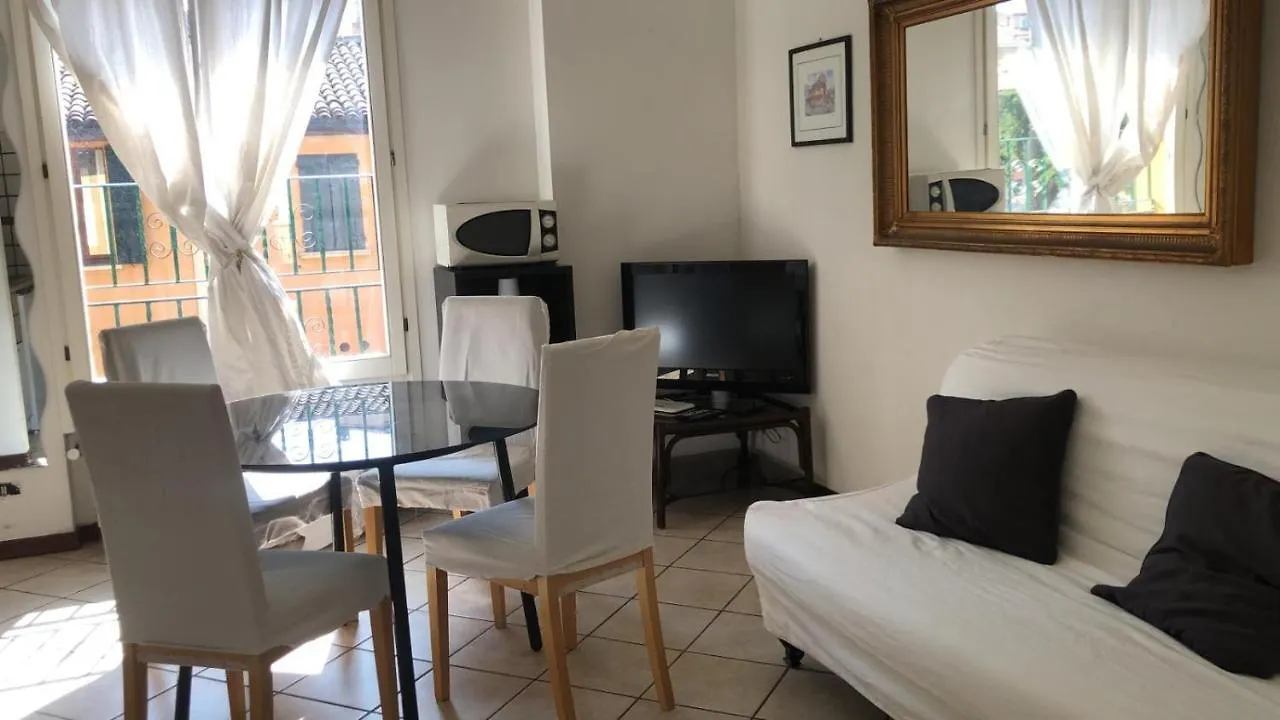 Residence Porta Saragozzaボローニャ イタリア