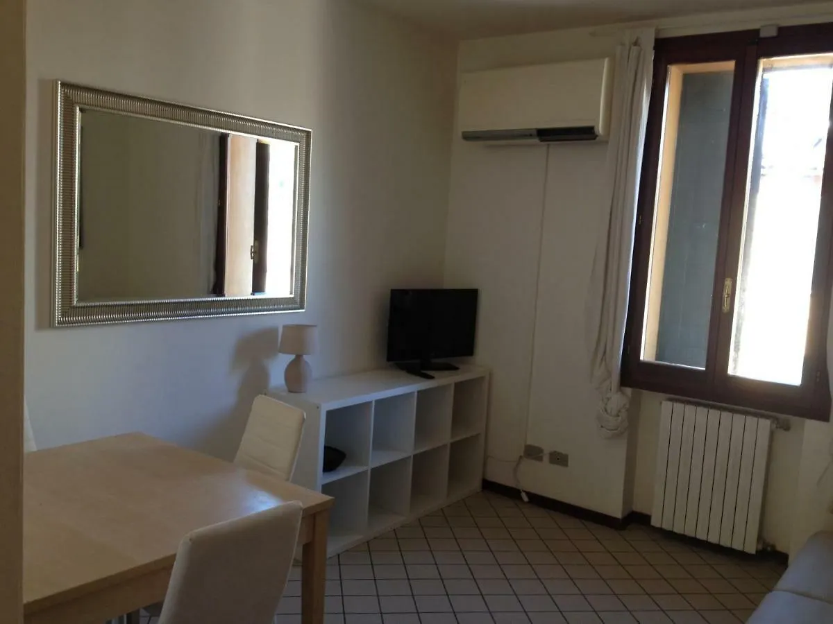 בולוניה Residence Porta Saragozza 0*,